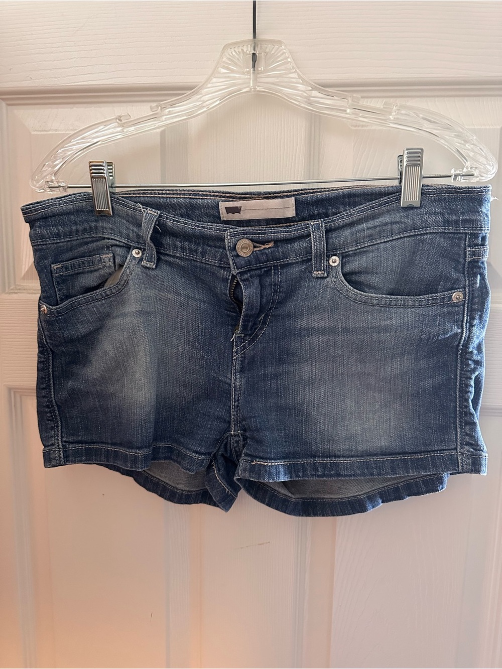 Levi’s Denim Shorts-Faded Blue